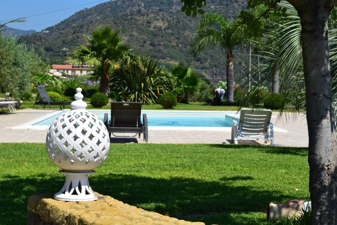 Taormina Villa Ibiscus Alcantara Gaggi Eksteriør bilde